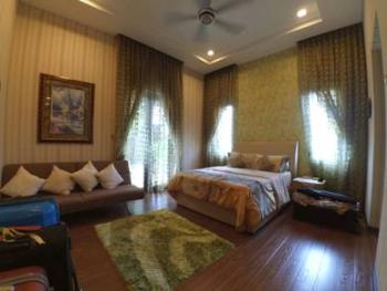 Bungalow at Perdana Lakeview East, Cyberjaya, photo 3