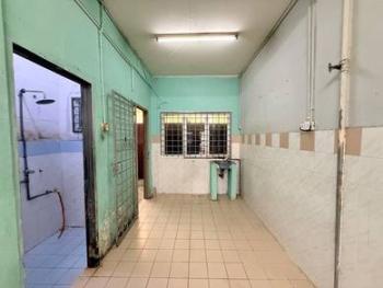 Kitchen – House at Taman Pelangi, Rawang, photo 8