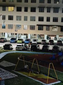 Taman seri orkid, Skudai的平层住宅，照片5