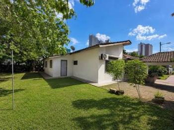 Bungalow at Taman Pelangi, Batu, photo 9