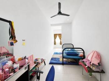 Bilik tidur – Rumah di Taman Desa Tambun, Tambun, foto 6