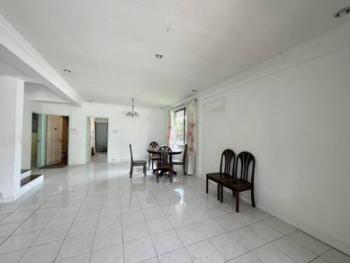 Taman Friendly, Kota Kinabalu的房屋，照片2