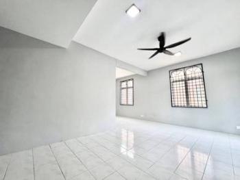House at Taman Dahlia, Sepang, photo 4