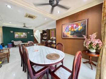 Perdana Heights, Jalan Pulau Angsa, Shah Alam的平房，照片4