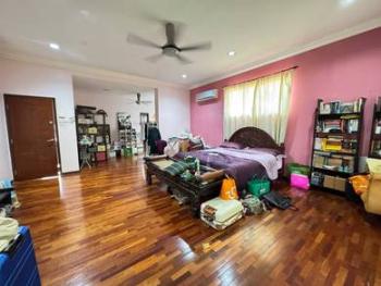 Perdana Heights, Jalan Pulau Angsa, Shah Alam的平房，照片8