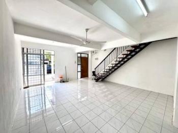 Taman Desa Melor, Senawang的房屋，照片7