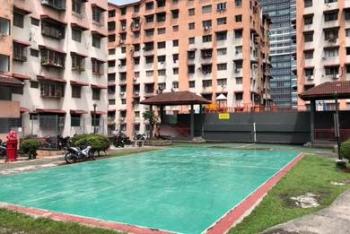Apartmen di Lestari, Damansara Damai, foto 2