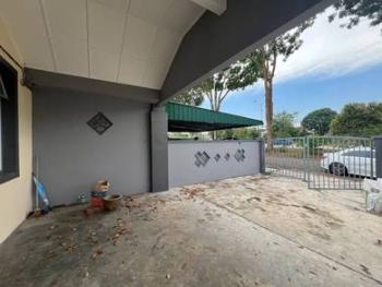 Balkoni – Rumah di Setia Indah, Johor Bahru, foto 7