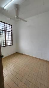 TAMAN DESA JAYA @ JALAN DANAU 10, Johor Bahru的房屋，照片10