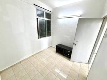 Bedroom – Apartment at Indah Court, Johor Bahru, photo 4