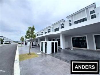 Exterior – House at Eco Horizon, Batu Kawan, photo 7