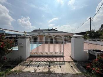 Taman Bukit Kuda, Klang的平房，照片3
