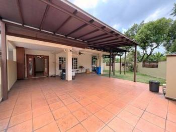 House at Anggerik Doritis, Kota Kemuning, photo 1