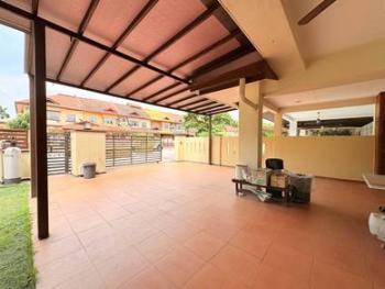 House at Anggerik Doritis, Kota Kemuning, photo 4