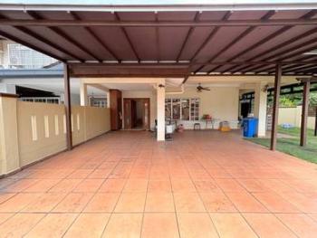 House at Anggerik Doritis, Kota Kemuning, photo 3