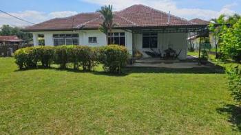 Bungalow at NO 10, SEPANG PUTRA SG PELEK, Sepang, photo 5