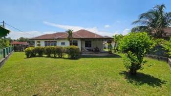 Bungalow at NO 10, SEPANG PUTRA SG PELEK, Sepang, photo 3