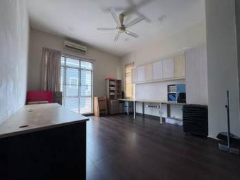 Bedroom – House at Setia Damai 14, Setia Alam, photo 5