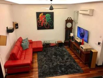 Ruang tamu & makan – Vila di Duta Villa, Setia Alam, foto 8