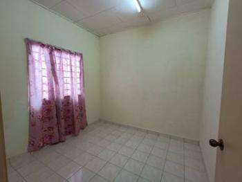 House at TAMAN PUNCAK JALIL [PUJ 9], Puncak Jalil, photo 10