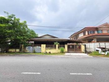 Bungalow at Lembah Jaya Selatan, Ampang, photo 1