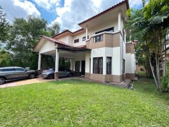 Putra Hill Residency, Kajang的平房，照片1