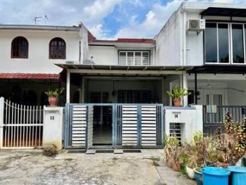 House at Taman Selayang Utama, Batu Caves, photo 1