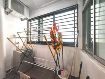 Balkoni – Apartmen di Larkin Heights, Johor Bahru, foto 7