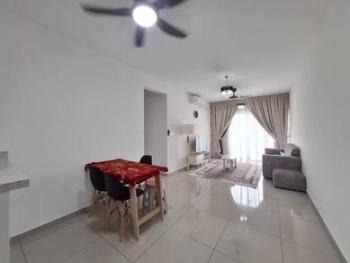 Ruang tamu & makan – Kondominium di Residensi Dutamas Dahlia, Segambut, foto 6