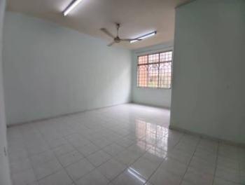 Apartmen di Taman Pelangi Ayer Keroh, Ayer Keroh, foto 4
