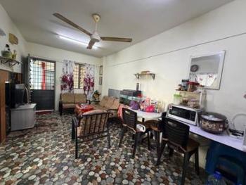 Ruang tamu & makan – Pangsapuri di Lembah Jaya, Ampang, foto 2