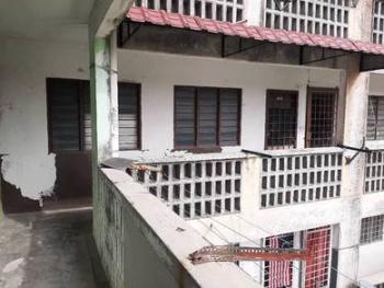 Apartmen di Teratai, Taman Bukit Subang, Section U16, Shah Alam, foto 3