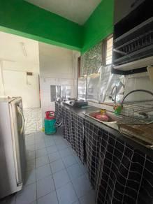 Apartmen di Teratai, Taman Bukit Subang, Section U16, Shah Alam, foto 7