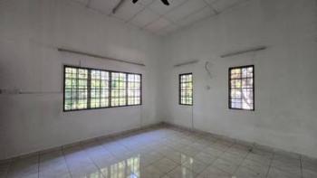 Bungalow at Seksyen 36, Shah Alam, photo 5