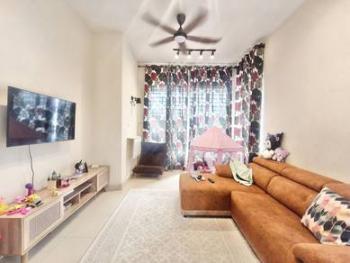 Living & dining – Townhouse at Pristana 5, Saujana Utama, photo 4