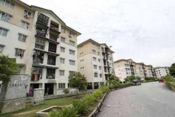 Flat at Gugusan Melur Seksyen 4, Kota Damansara, photo 1