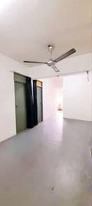 Flat at DESA MENTARI (BLOK 1), Petaling Jaya, photo 2