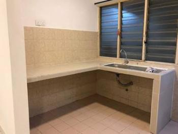 Flat at Gugusan Melur Seksyen 4, Kota Damansara, photo 7