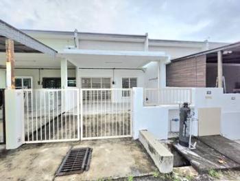 Taman Indah KLIA, Salak Tinggi的房屋，照片1