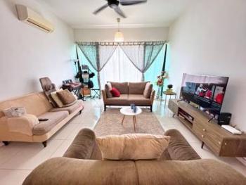 Living & dining – Villa at Jalan Hijau Pelangi U9/55, Shah Alam, photo 3