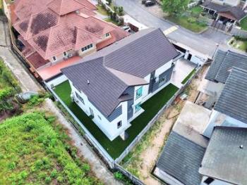 Bungalow at Jalan Seri Putra 9, Bangi, photo 3