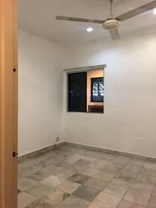 House at Old Klang Road, Seputeh, photo 2