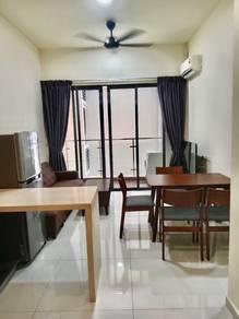 Ruang tamu & makan – Kondominium di Country Garden Danga Bay, Johor Bahru, foto 1