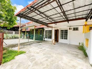 Lorong Gugusan Alam, Fasa 2, Puncak Alam的房屋，照片1