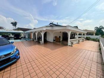 Banglo di Bukit Kuda, Klang, foto 2