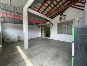 Taman Merak Mas, Bukit Katil的房屋，照片3