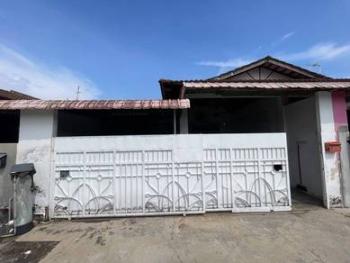 Taman Merak Mas, Bukit Katil的房屋，照片1