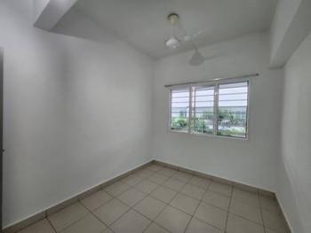 Apartment at Impian Titanium, Batu 14, Puchong, photo 3