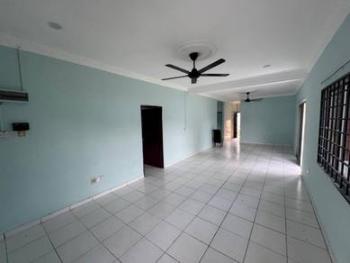 Bungalow at Taman Riveria Perdana, Klang, photo 6