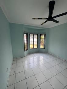 Bungalow at Taman Riveria Perdana, Klang, photo 7